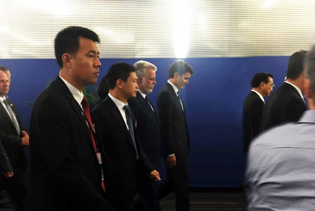 Premier Li Keqiang visited Canada in September 2016, accompanied by Zhang Xueshan, Chairman of Zhenwei Exhibition.