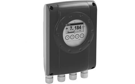 WATERFLUX 3000. With respect to the housing versions, both a compact and a remote design are available.