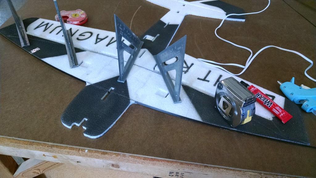 Carbon can now be added to horizontal assembly. Wing carbons are 6mm x 1mm.