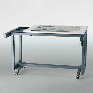 capture of books absolute gentle handling of the books sufficient leg room for fast and comfortable newspaper table with rail-guided, horizontally moveable table plate easily adjustable locks