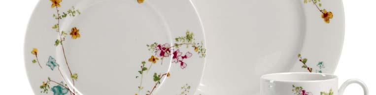 The wide array of gracefully decorated porcelain accessories completes the casual dining