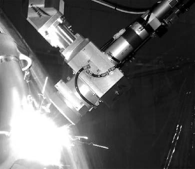 Laser Welding System for Various 3-D Welding - Development of Coaxial Laser Welding Head - SHUHO TSUBOTA*1 TAKASHI ISHIDE*1 MASAO WATANABE* TAKASHI AKABA* (MHI) has developed a hybrid welding head