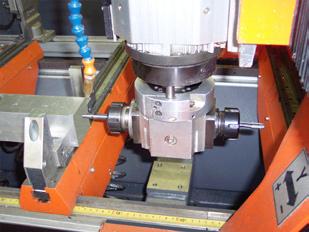 Optional 4 Axis machining centres 21 Aggregate heads Right angle gearbox that can hold one or two tools and that is equipped with a cone (ISO 30) compatible with the tool attachment of the electric