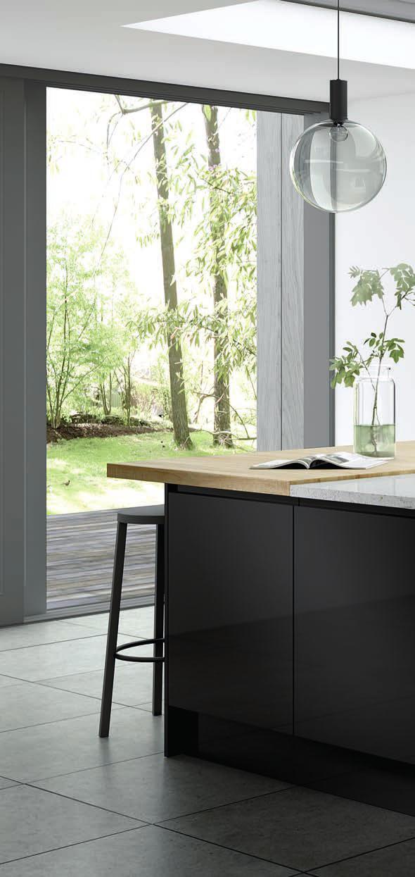 39 opal PRICE BAND D High gloss kitchens have become one of the most popular styles in recent years, with more people choosing high gloss for it s modern, clean look, it s practicality and durability.