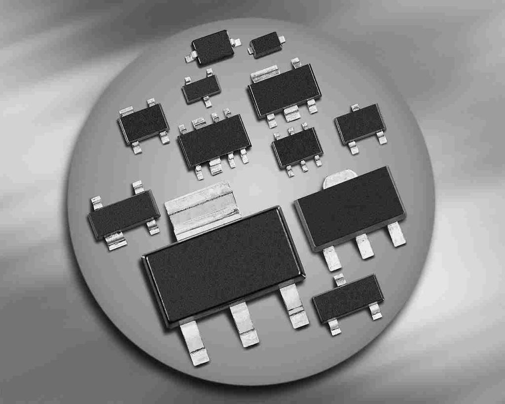 BCR... NPN Silicon Digital Transistor Switching circuit, inverter, interface circuit, driver circuit Built in bias resistor (R =4.7kΩ, R =4.