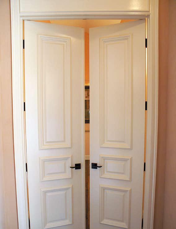 STILELINE RAISED MOULDING SERIES 12 The Stileline Raised Moulding doors offer the same great