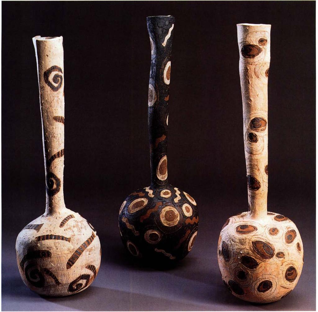 Carol Townsend by Jeanne Raffer-Beck Large stoneware vessels with complex surface designs in black, cream, brown and gray slips are characteristic of Carol Townsends current daywork.