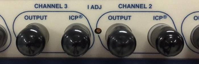 MULTICHANNEL SIGNAL CONDITIONER MODEL 482C GENERAL OPERATION MANUAL 2 therefore be done ONLY at an ESD-safe work area.