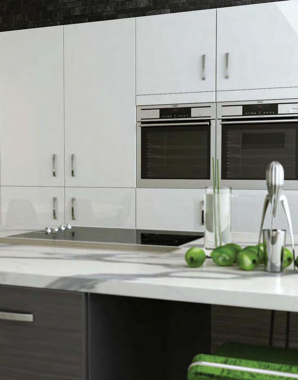PLATINUM Above: Create extra functional space between the worktop and the wall