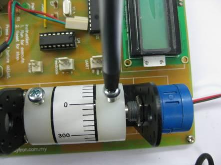 6. Screw the shaft of potentiometer with the cylinder firmly.