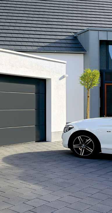 Made in Germany Aluminium frame construction with panel infill The frame s aluminium extrusion profiles and 42-mm-thick, PU-foamed infill made of steel sandwich panels ensure the required garage door