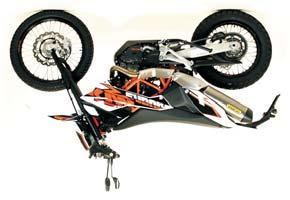 KTM 690 Enduro R 09/14 RACING COLLECTOR 72120PD VEHICLE TYPE: