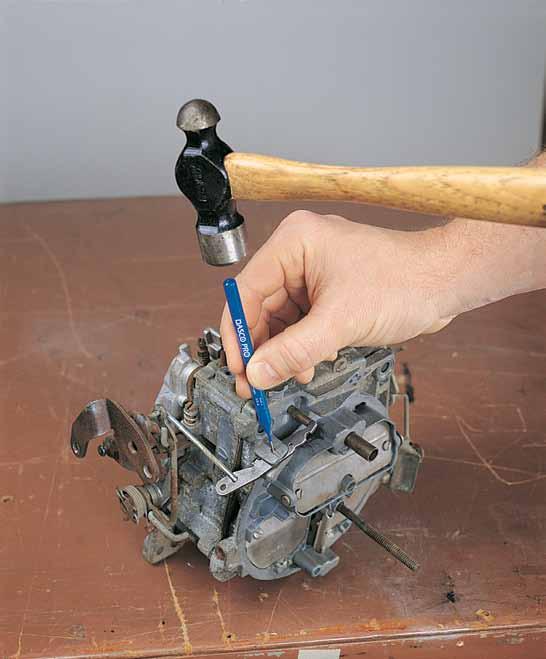 Pin Punch DASCO PRO Pin punches are used to remove a pin or key. Use a pin punch that is one size smaller than the pin being driven to prevent damage to the side walls containing the pin.