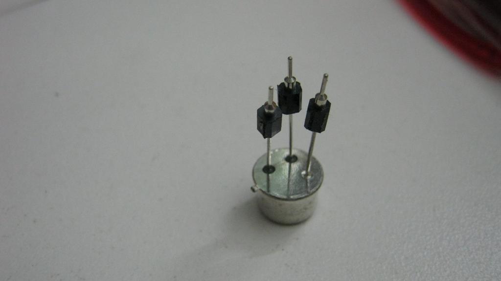 individual pins cut from a 3 or 8-pin SIP socket strip. Cut the 3 pins from the strip and carefully press them onto the leads of transistor Q3.
