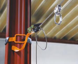 AIO-Horizontal lifeline systems SDH / DAS Safety roof hooks INNOTECH s Safety roof hooks only require a minimal wood layer and therefore adapt perfectly to the roof s particularities.