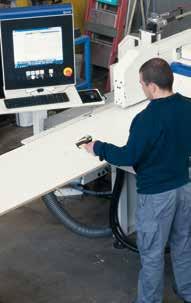 O3 2ND MAXIMUM ACCURACY The panel is accurately controlled until beyond the working unit on the panel preparation