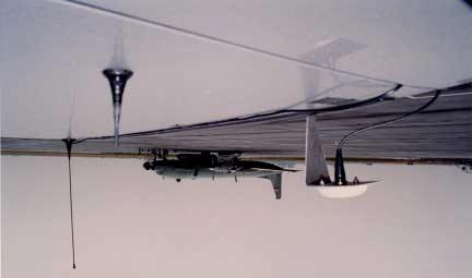 Figure 35 VHF and GPS antennas
