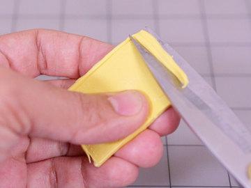 Choose a corner that can pull the whole mold off the part without ripping the whole mold.