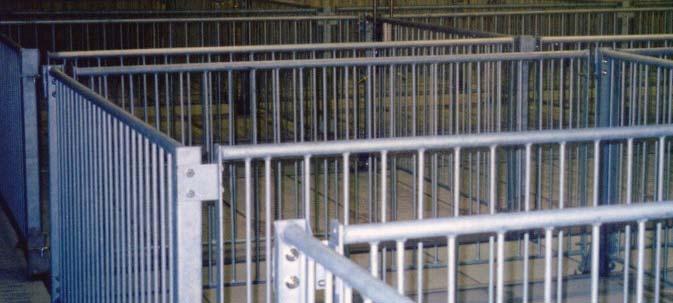 Shows animals well and allows for excellent ventilation. Durable, galvanized, animal friendly design.