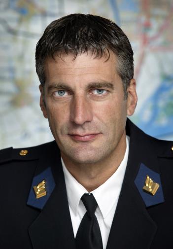 Dutch Police Mr Bart Willemsen National Coordinator High Impact Crime Bart Willemsen is a senior police officer who entered the Dutch police at the age of eighteen.