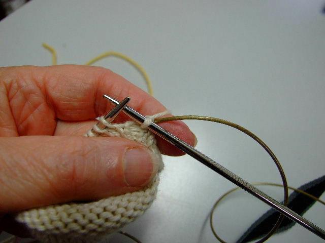 As you move to NB, to complete the round, make sure that the first stitch is up against the