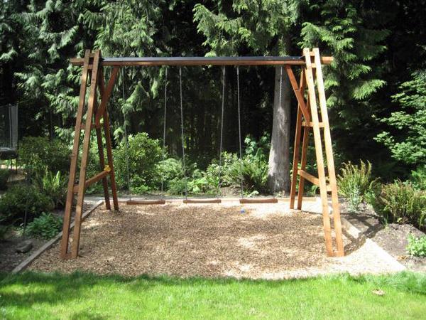 The Grande swing is very strong with oversized timbers and stainless steel fasteners for many years of regular use.