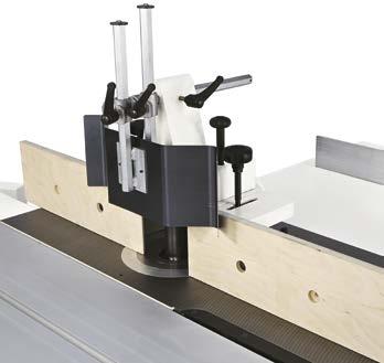 versatility Spindle Moulder. Maximum stability and rigidity in all working conditions, thanks to a large spindle moulder column made entirely of cast iron.