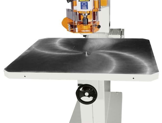 positions. stability and comfort in machining Worktable.