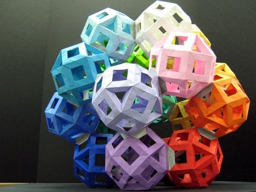 Twenty Open Frame Rhombicuboctahedra (Ardonik) Ardonik s experiment in tetrahedral symmetry took months to create, an exploration of