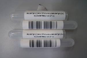 Marking on fly on adhesive labels for pharmaceutical industry PACKAGING The customer was seeking a way to obtain thermal marking on adhesive labels stuck to plastic test tubes (Ø 12 mm).