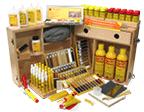 Gloss Kit includes the following products: 140 120 Soft Wax wood tone assort. 141 120 Hard Wax wood tone assort.