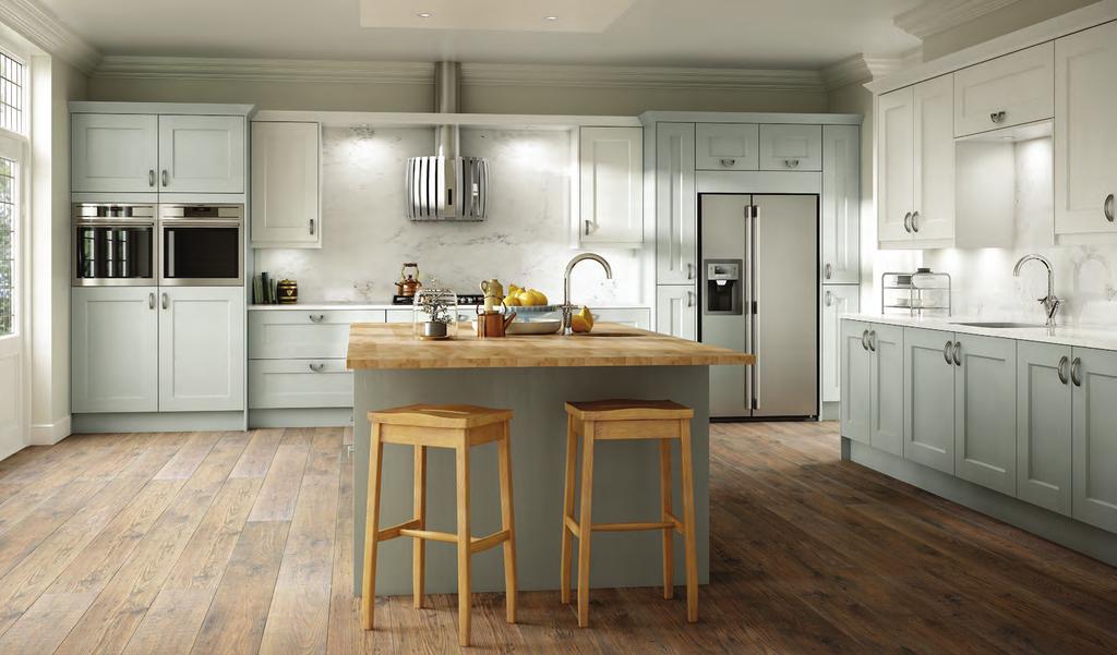 style File Combining different colour cabinets will add interest and is the ideal solution if you can t decide on one colour the effect is particularly striking in a spacious