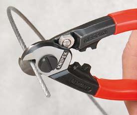 handles with multi-component grips Finish pliers chrome plated, handles insulated