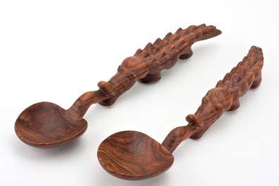 Known as the true mahogany of the West Indies, Fiji Mahogany is a wood that for centuries has been treasured by craftsmen, owing their success to its strength, workability and beauty.