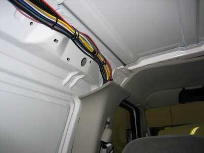 Notch trim for wiring B Pillar 1 ½ Hole If optional rear load light(s) (KK-RLL) was ordered,