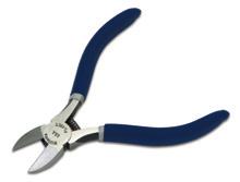 Flush Cut Diagonal Cutting Pliers with Spring Cutting Blade Length PLM-1CS 4 1 /4 17 /32 PL-40CS 5 11 /16 Handles are