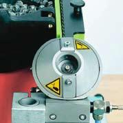 suction-held _ Locking clutch engages screwdriver and nut start to turn _ Nut is tightened to the set torque _ Release
