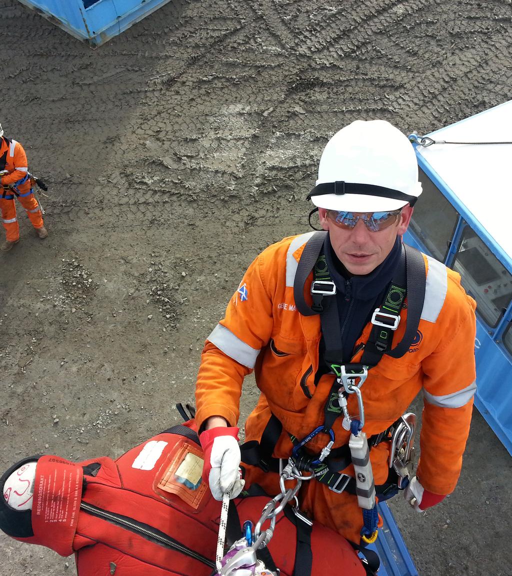 Aquatic worked with a specialist health and safety training provider to create a bespoke course for its offshore teams who work at height using harnesses.