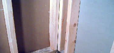 Top plate Insulation Foil vapor barrier Staples Figure A Framing for HORIZONTAL tongue & groove application Tongue & Groove Leave at least 1/4 gap
