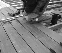 Joists made from hardwood of 45 x 68 mm should be a maximum span of 100 cm. 2.