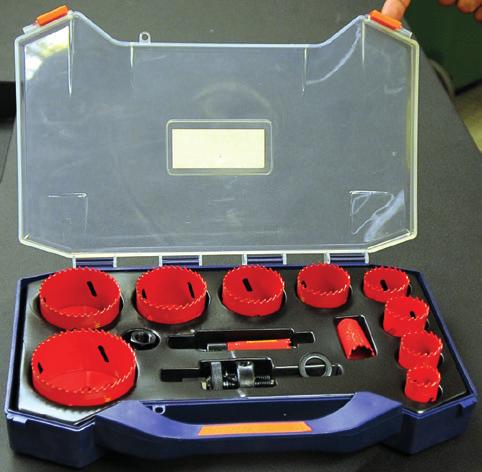 HOLE SAW, JIGSAW and CIRCULAR SAW HOLE SAW KIT Available in 2 choices : 9 ~ 35mm & ~ 5mm Contents of KW00668: Holesaw Size : ¾ (9mm), 7/8