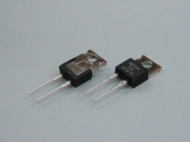 POWER - NIKKOM TO220 50W IG POWER RESISTORS RNP-50U Features and pplications 50W high power resistors in TO220 style mold package for through-hole and surface mount.