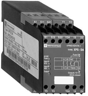 References, schemes for lift control References Description Number Solid state Supply Reference Weight of safety outputs for circuits signalling to PLC kg Safety modules 2 2 " and $ 24 V XPS-DA542 0.