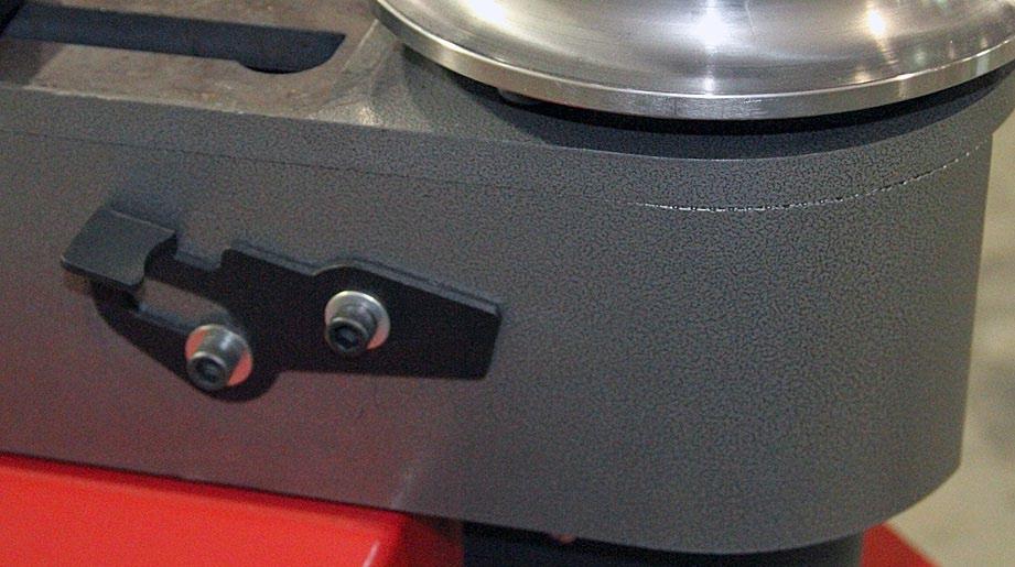 Using The Spindle Lock During the bending process the forming die rotates clockwise.