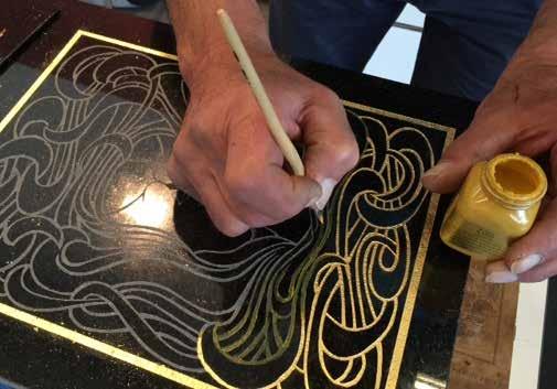 Beware that the Rapid layer must be completely dry before gilding. After that, you have 8 hours open time to make a high-quality gilding.