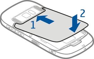 Pregătirea pentru utilizare 11 Introducerea cartelei de memorie Utilizați numai cartele de memorie microsd și microsdhc omologate de Nokia pentru a fi folosite cu acest aparat.