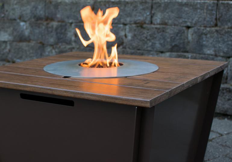 FIRE TABLE GROOVEBOX FIRE TABLE The Groovebox Fire Table is unique in that it provides both a fire feature and table