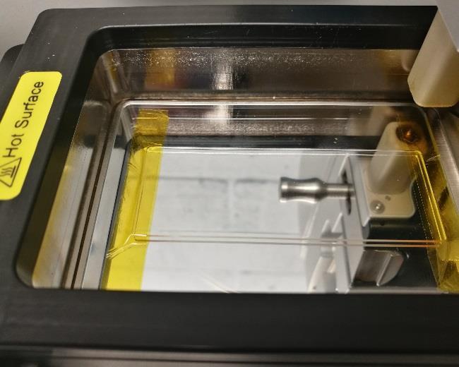 Note, the temperature of the print bed is set as 80 C (default settings).