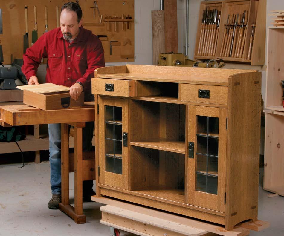Arts and Crafts on Display Michael Pekovich Simple is not always easy. Take Arts and Crafts furniture.