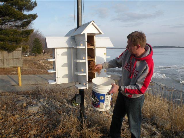 WPMA Mentor News Another Wisconsin Purple Martin Colony is Established The lake might still be frozen, but MuirLand Bird Club member Brian Thays was out Saturday morning, March 29 th, getting the